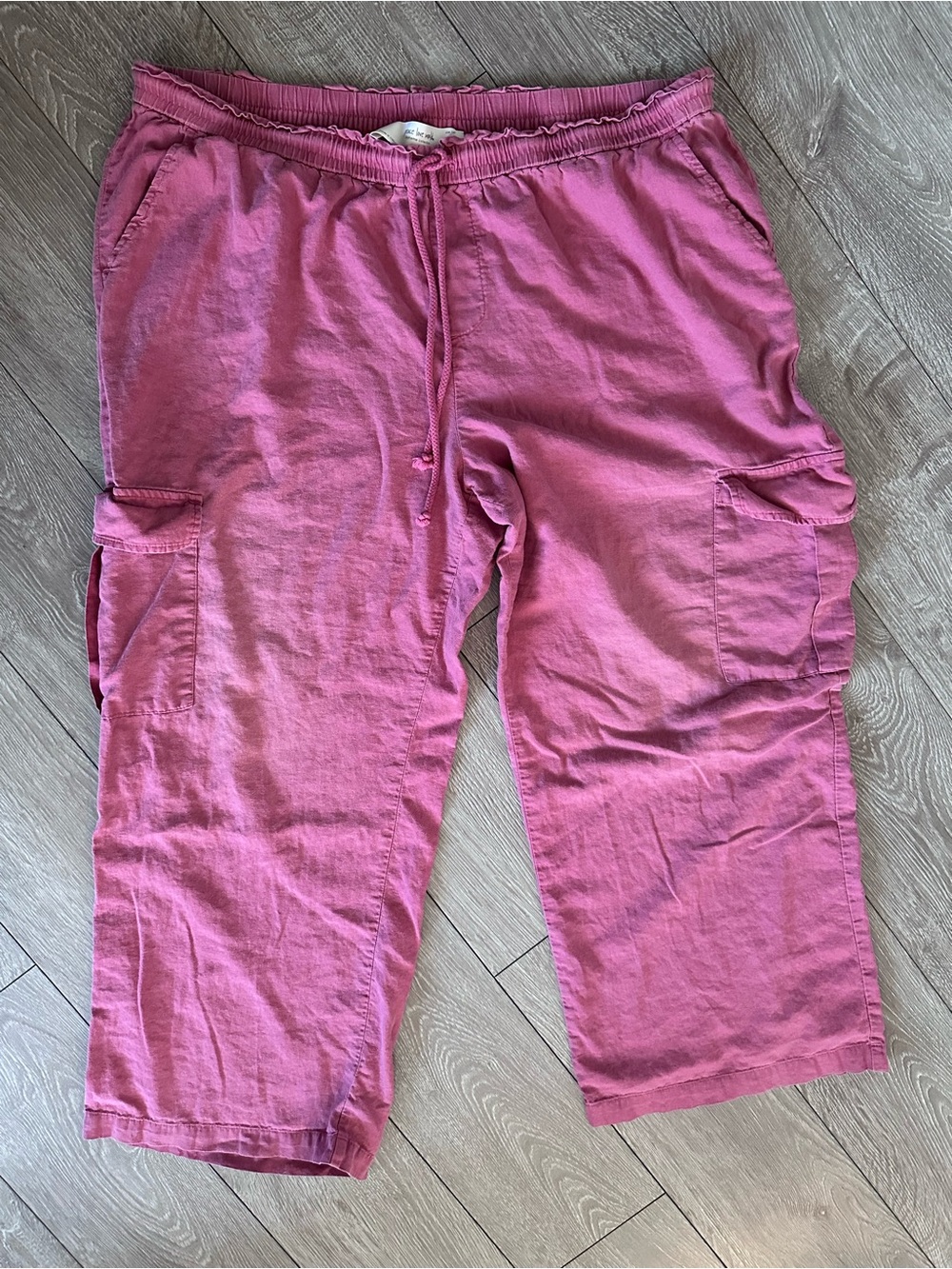 Linen-Blend Peace Love World Cargo Wide Leg Pants in Rose Pink